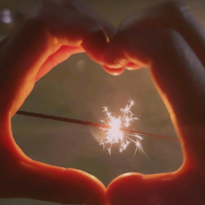 从此ꦿꦿ꯭封心@)ノ