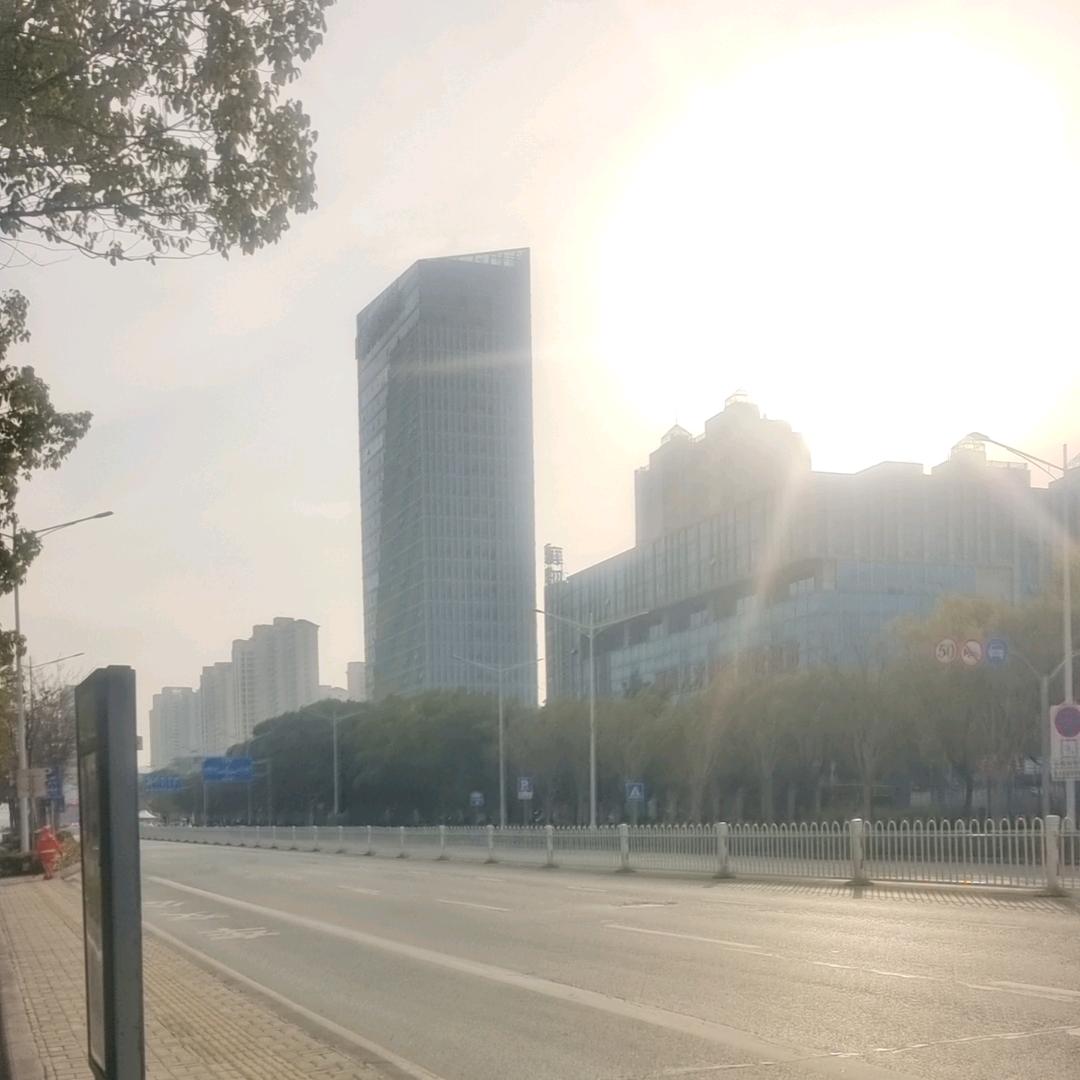 黛尼菲游戏交易店