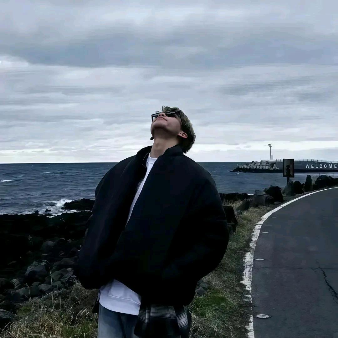 陈奶昔。