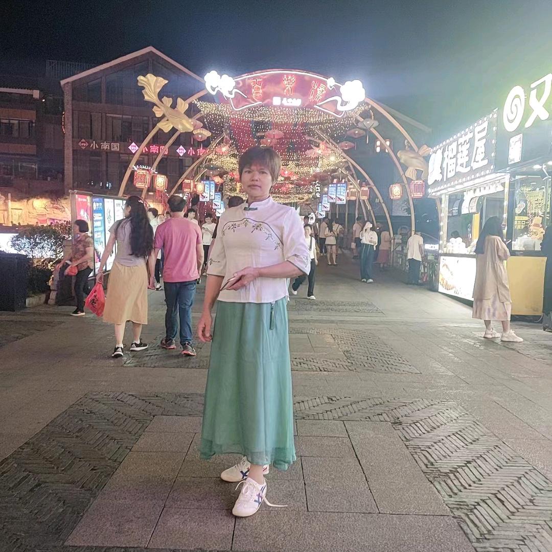 ,小凤