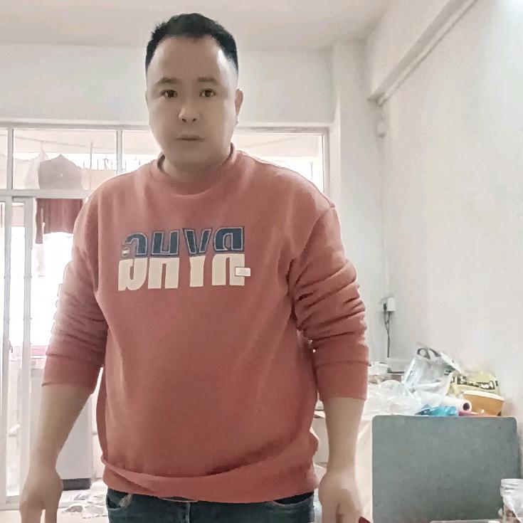 广州英鹏服饰，毛衣成品制作