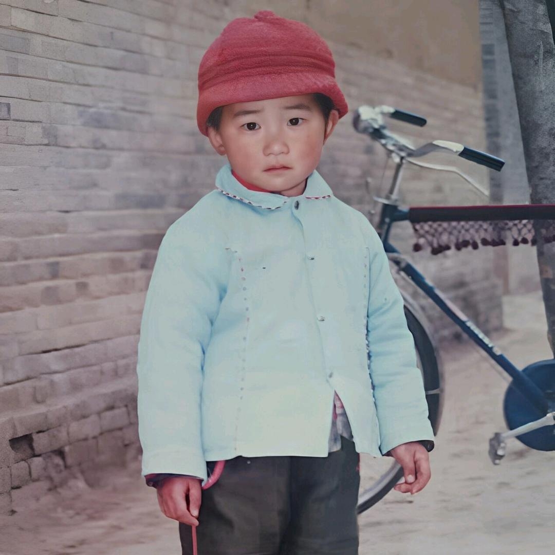 李偉