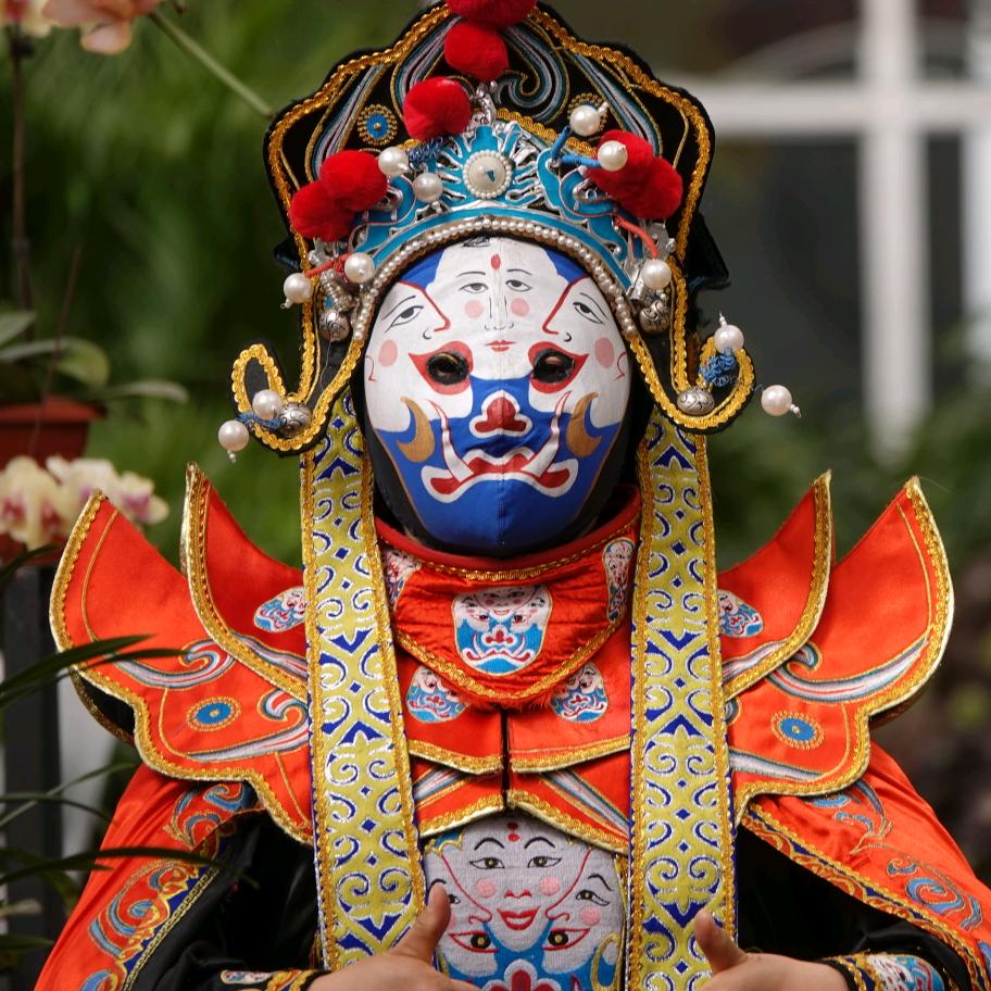 刘焕军川剧变脸   润疆传媒