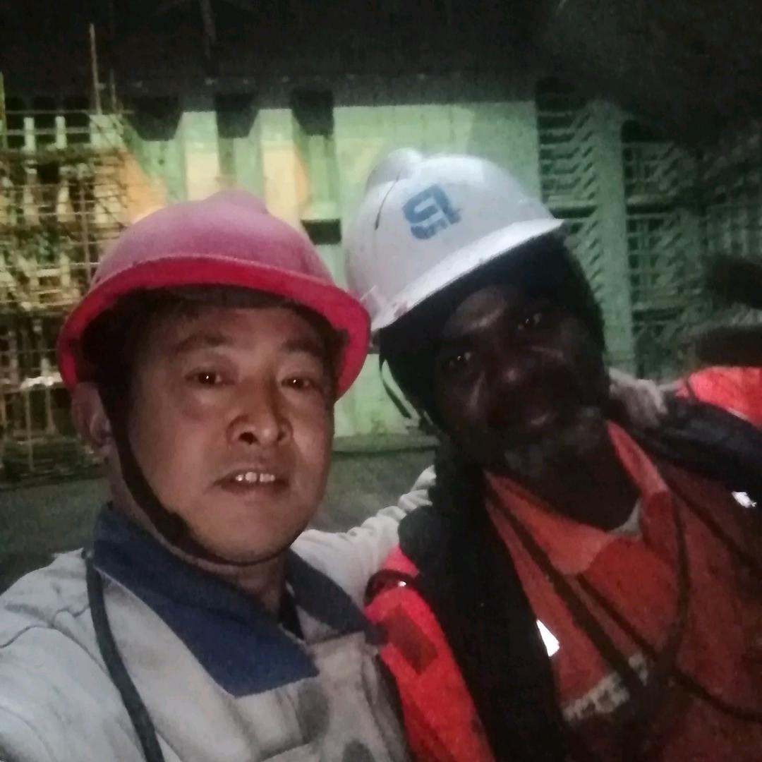 沉默是金  （俩个孩子的父亲）