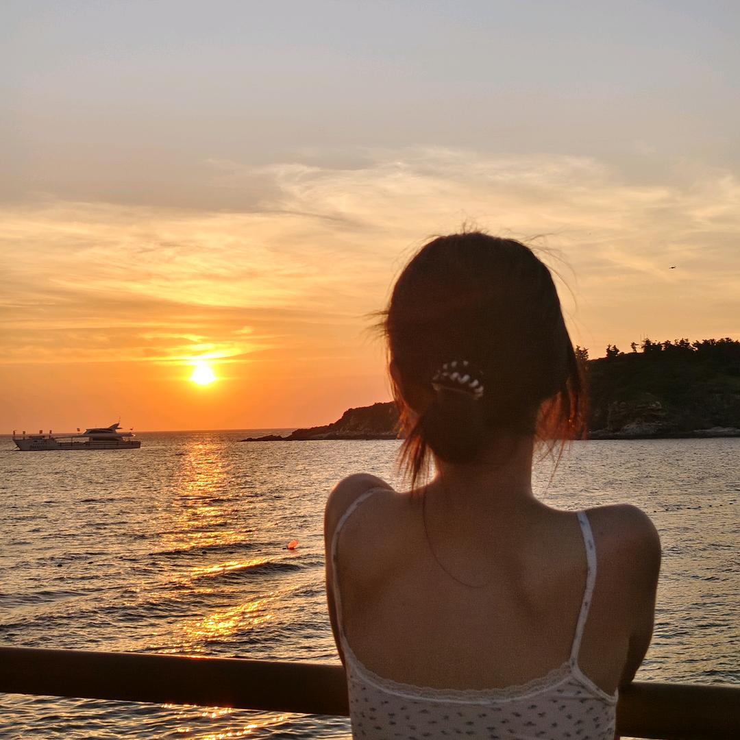 变成i的电钻姐