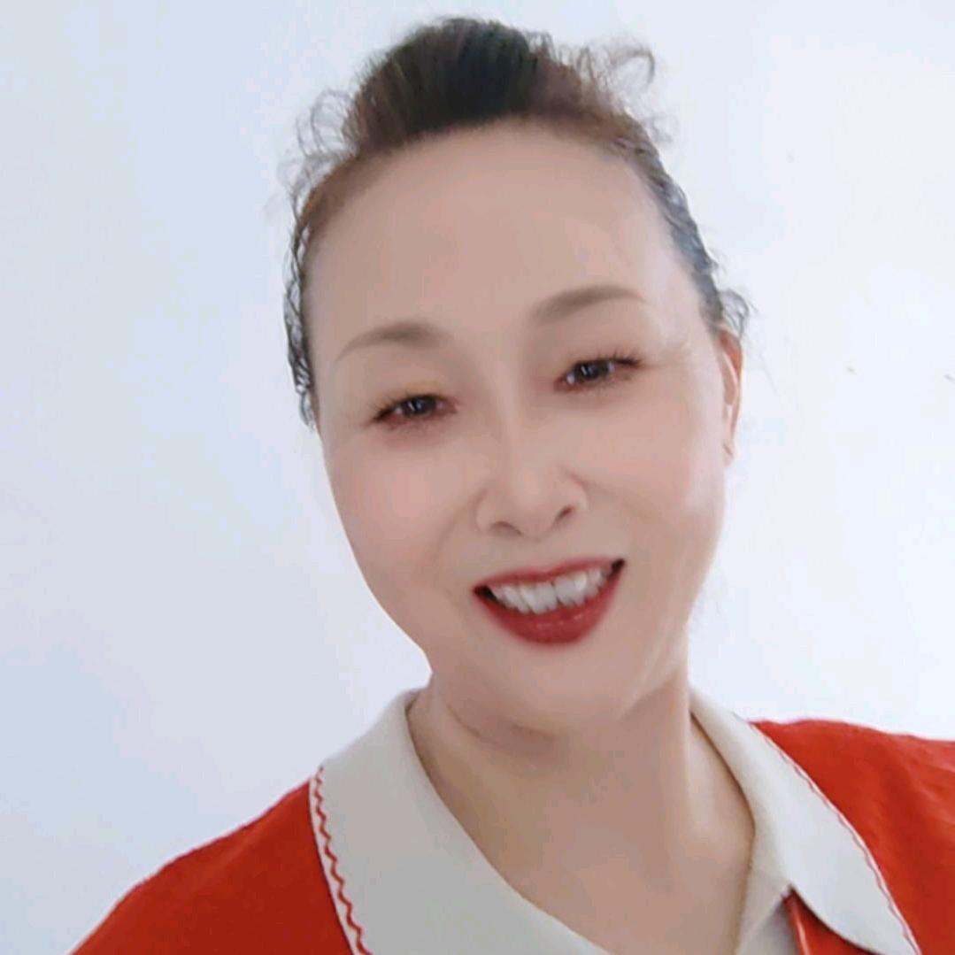李家琼