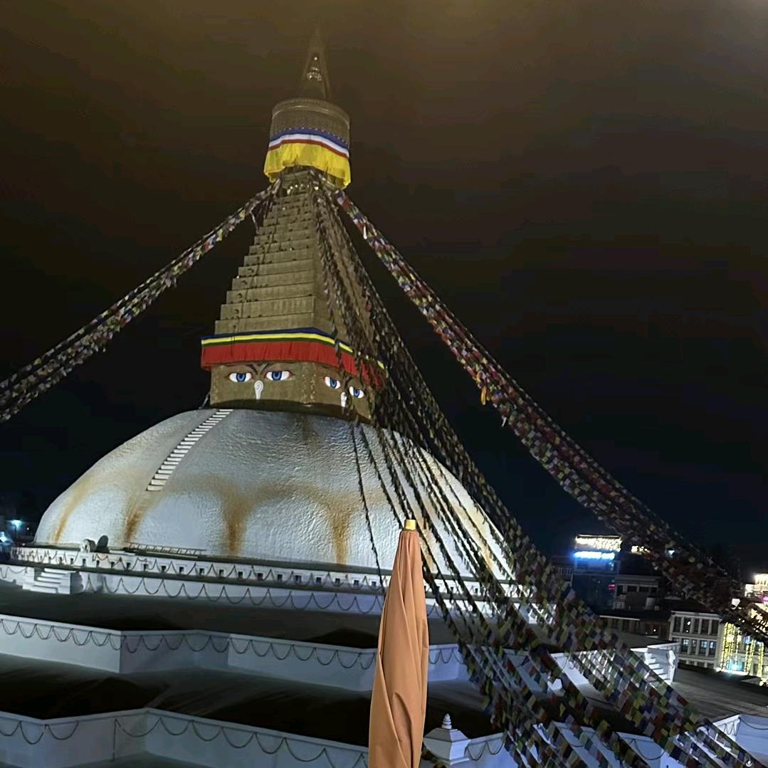 ༀ དྷཱི 阿旺𓁋