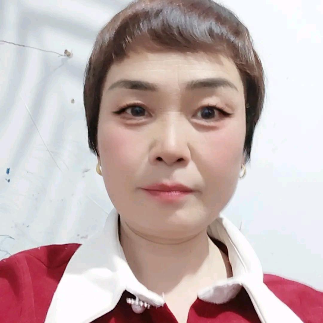 邓三姐🌹一点半开播！