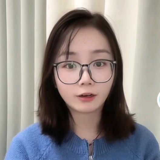 正经的小甜雯