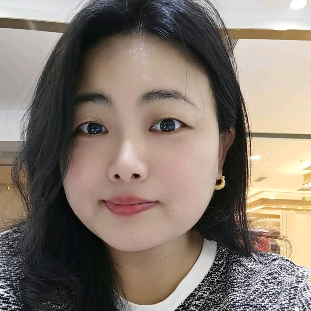 水贝珠宝彤彤