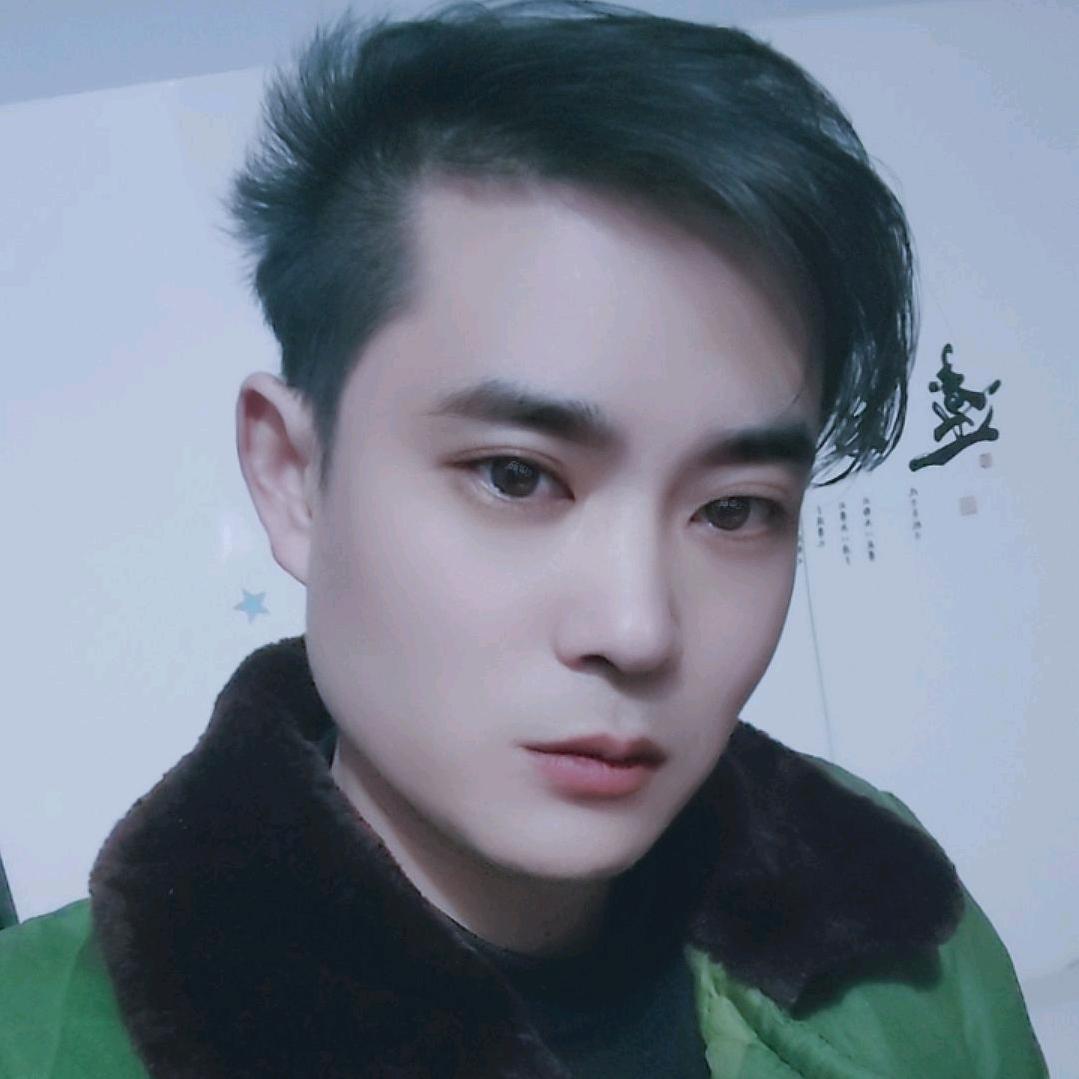 @张伟