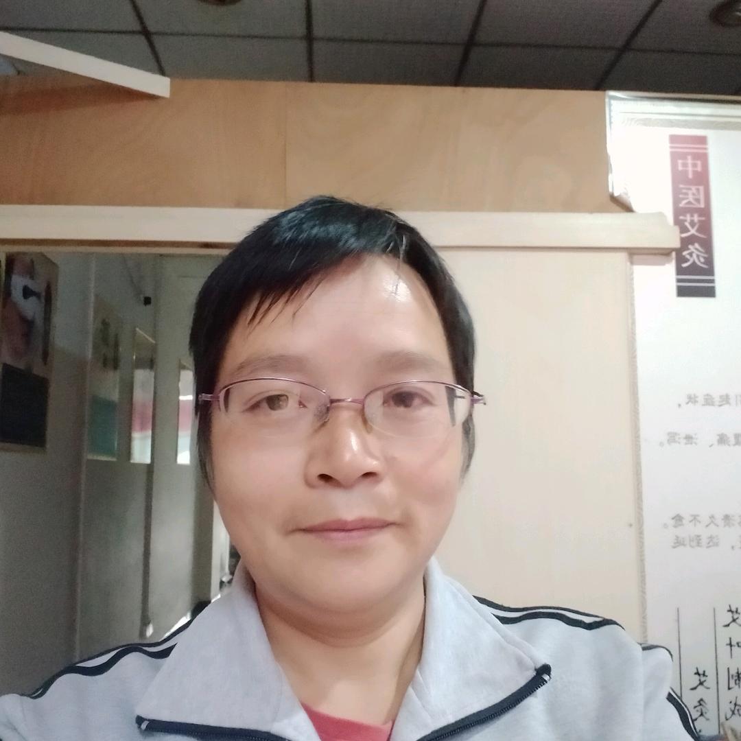 专注肩颈腰腿膝一杨长琴