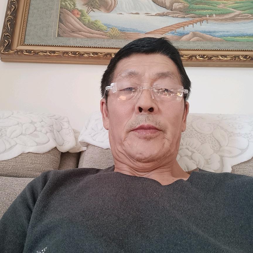 柳暗花明又一村，，