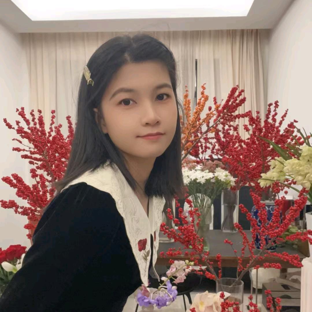 三三