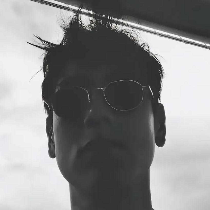 k🧚🏻‍♂️