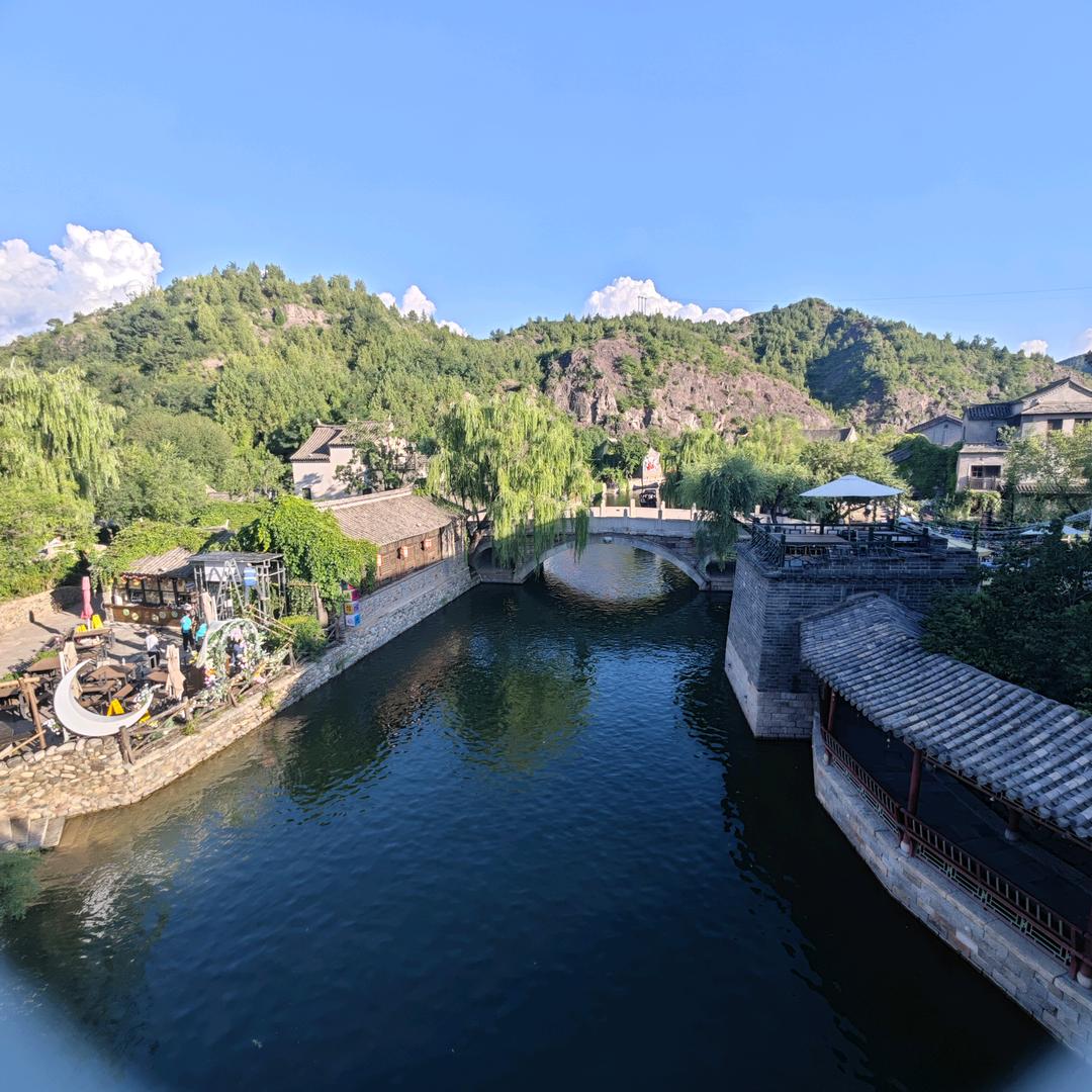 粉墨登场