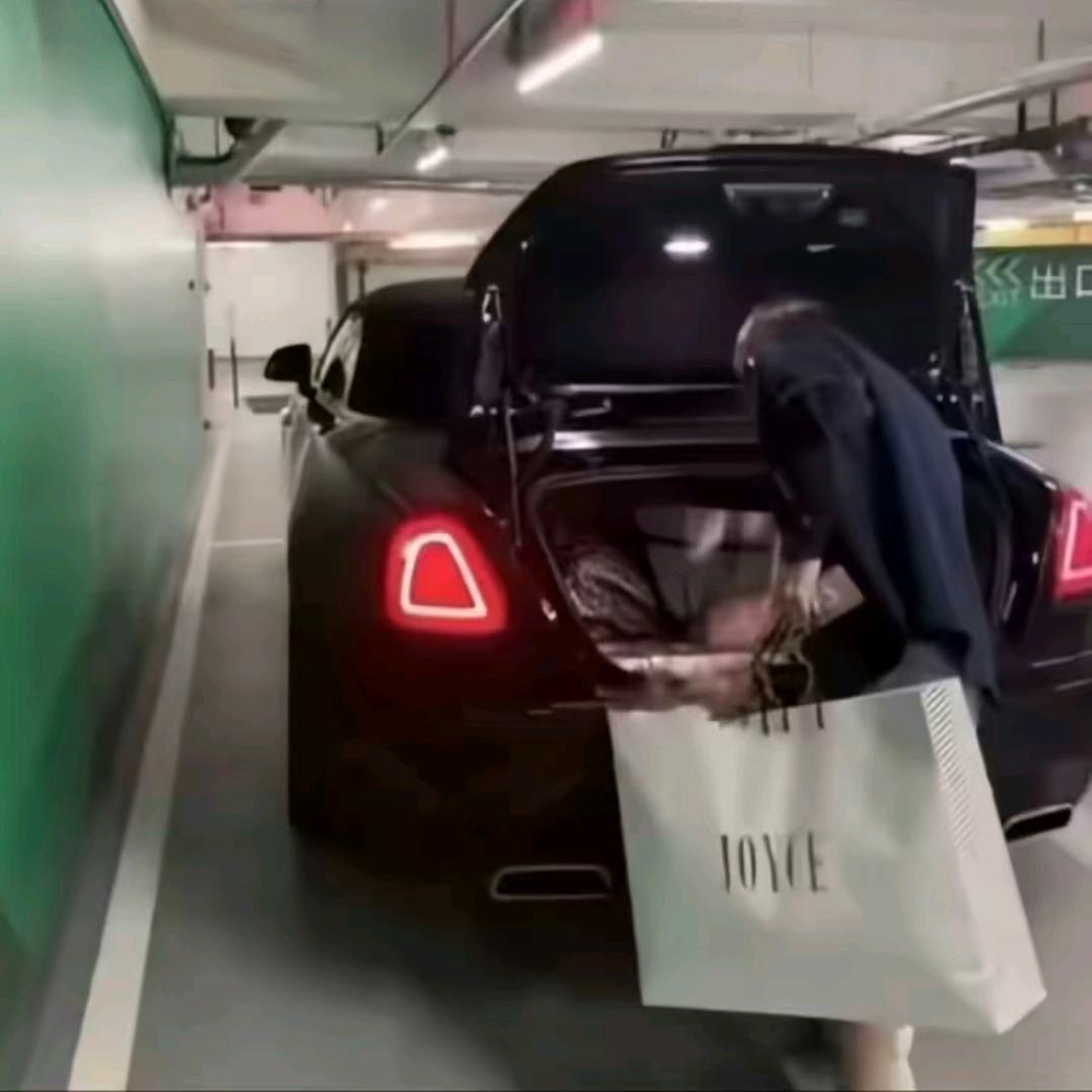 王贺文