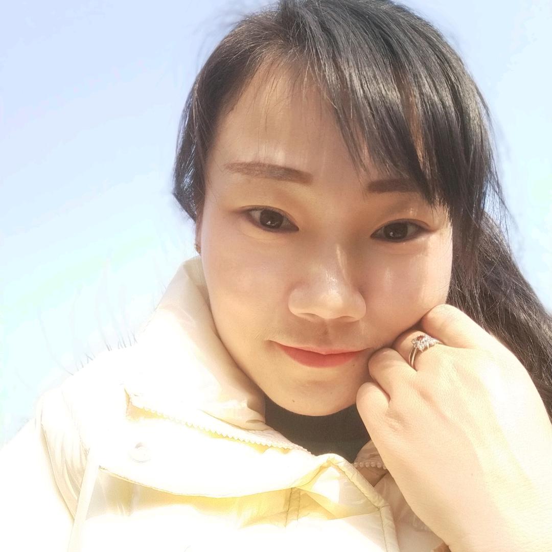 竹子姐姐（开播号在简介晚7点10分）