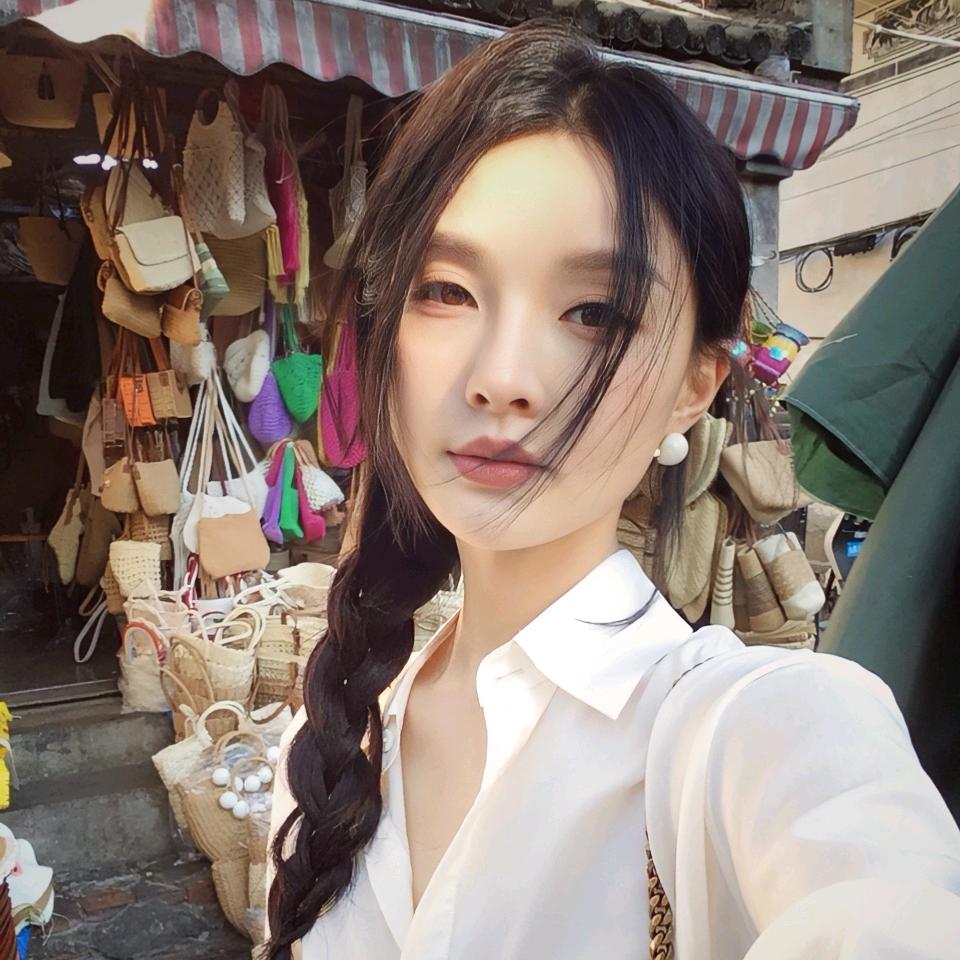 yoyo私服女装助理