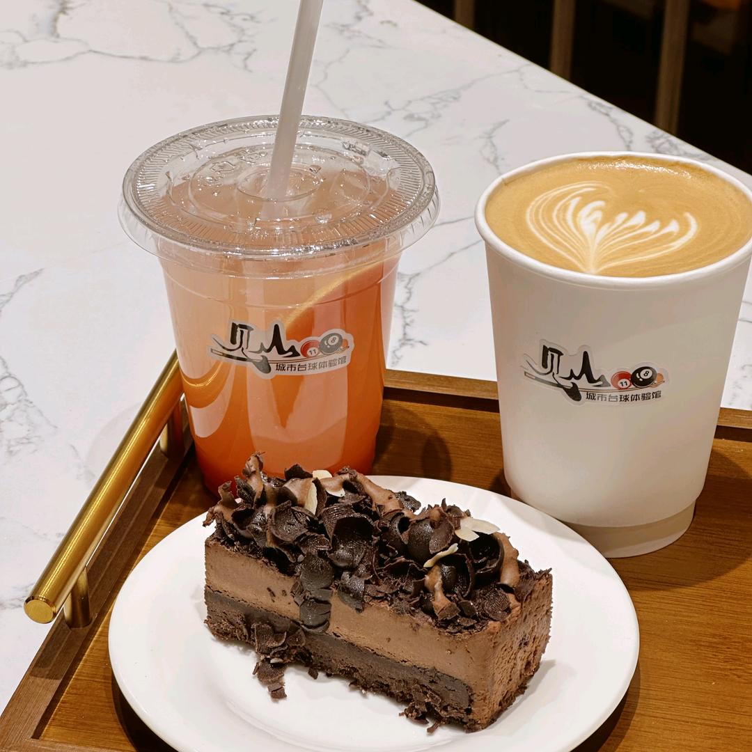 奥莱 见山城市台球体验馆