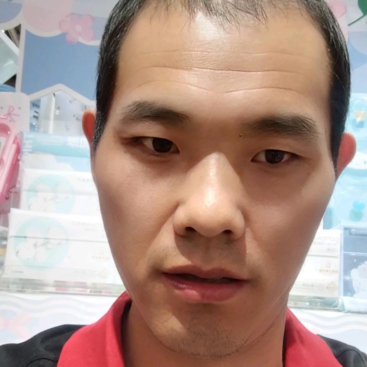 成鑫橱窗带货