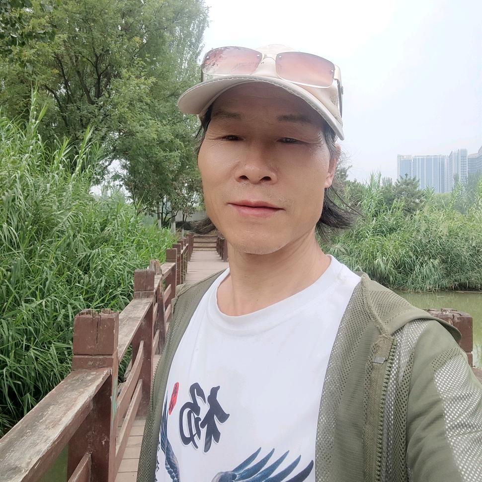 白鹿情缘(火山号)