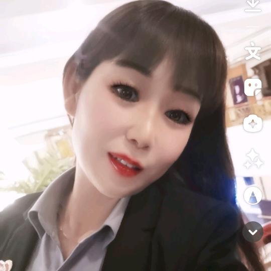 坚强云云