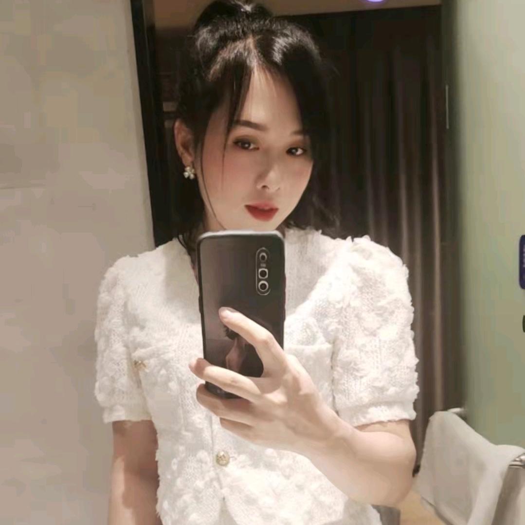 还是霞