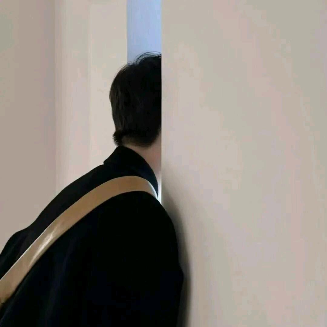 🚬笑敬ᝰꫛ过往ಇ᭄