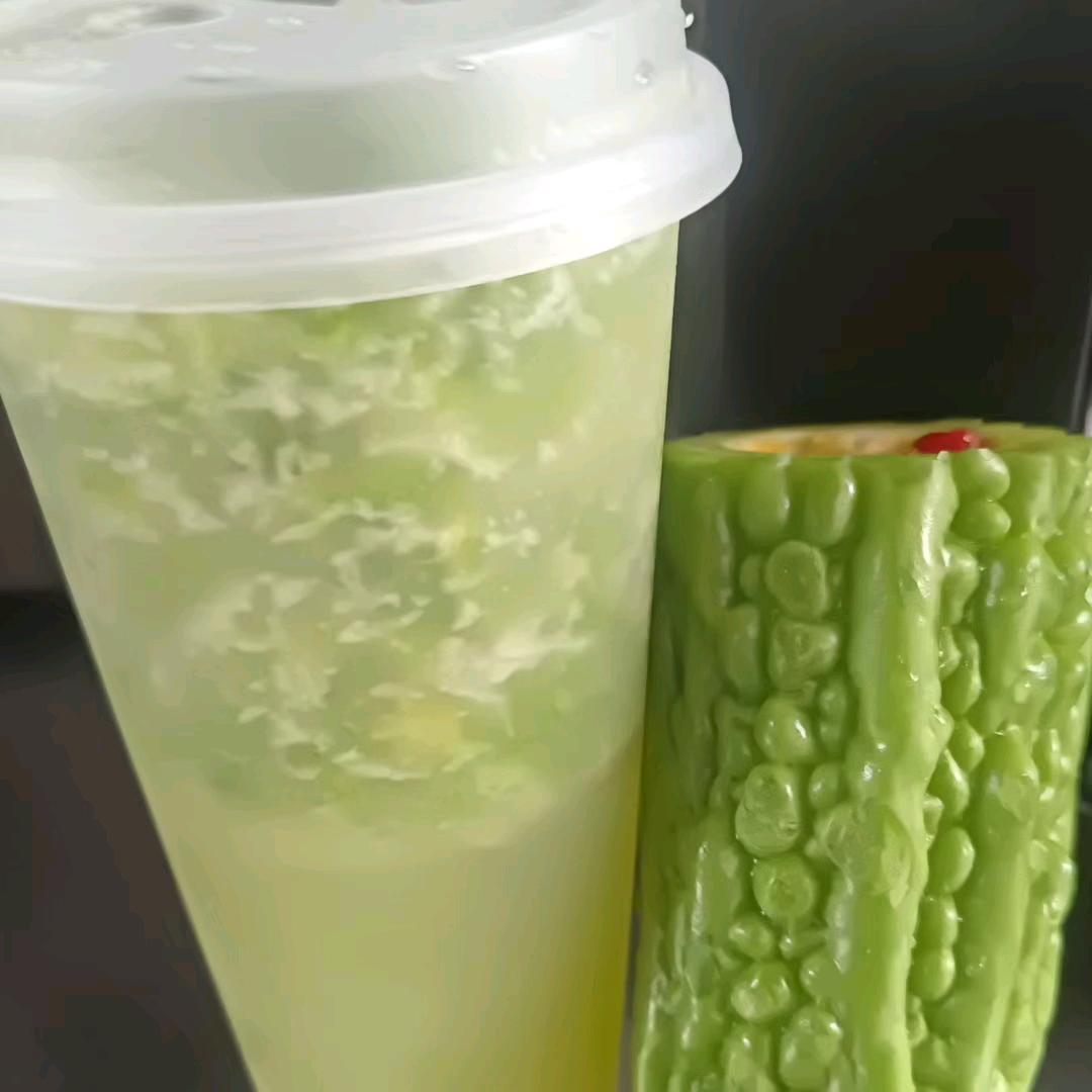 小婵红茶🥤 ((珊珊))