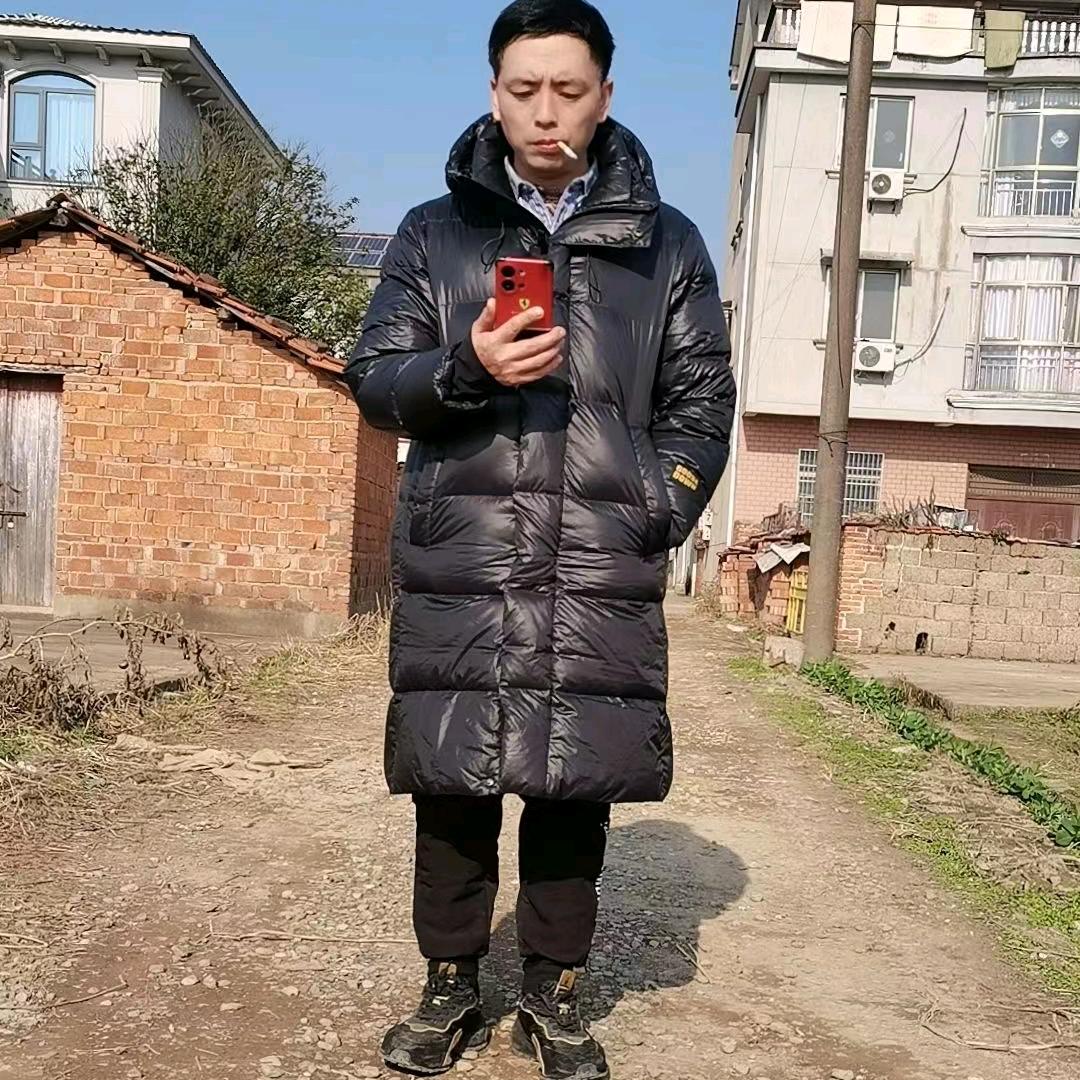 憨憨哥：久久发山歌