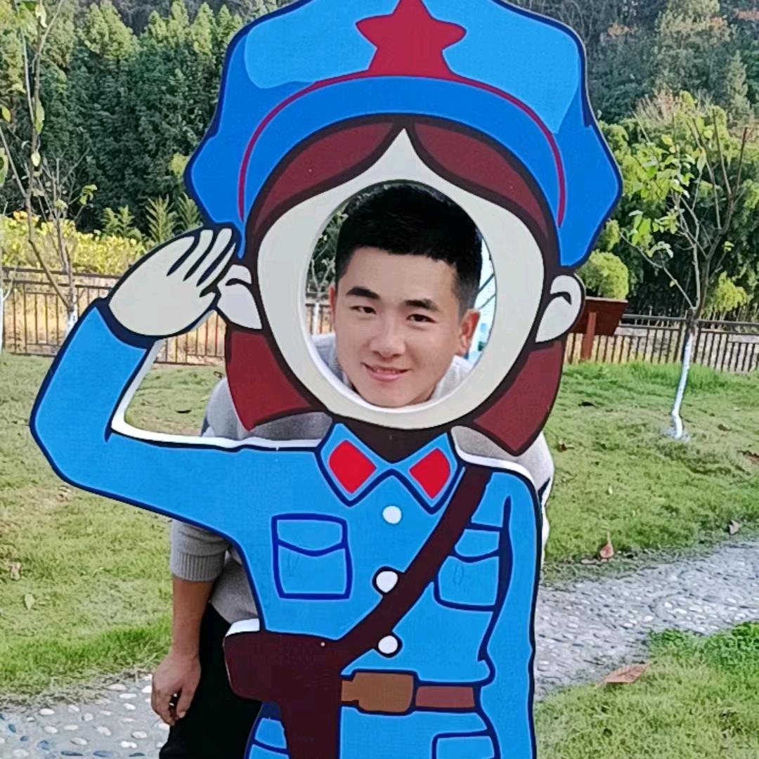 陆小白。