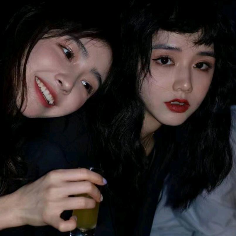 萨迦央拉
