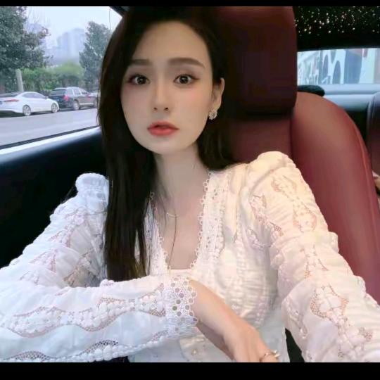 郭幂幂~(精品女装穿搭日记)