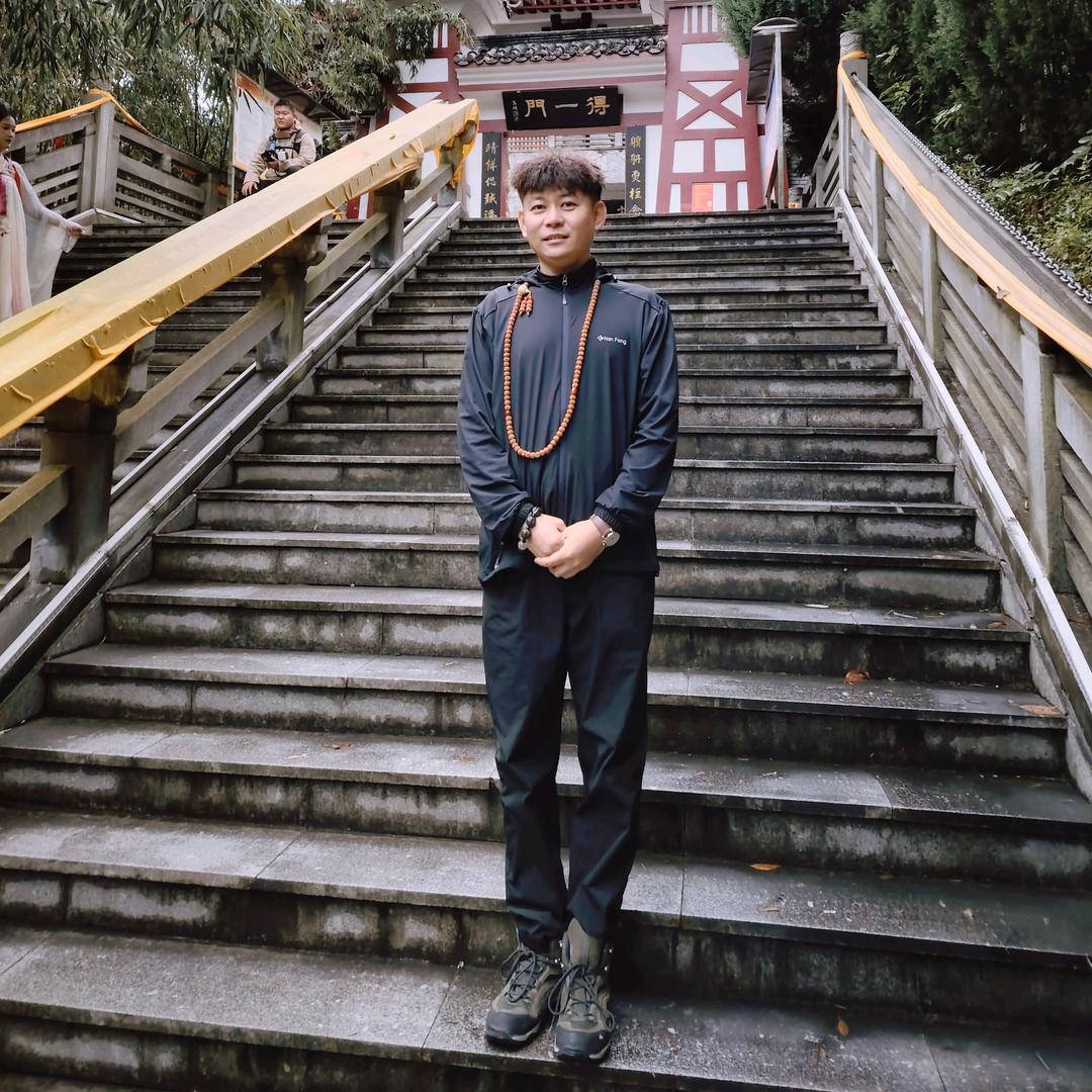 青云山下一小修