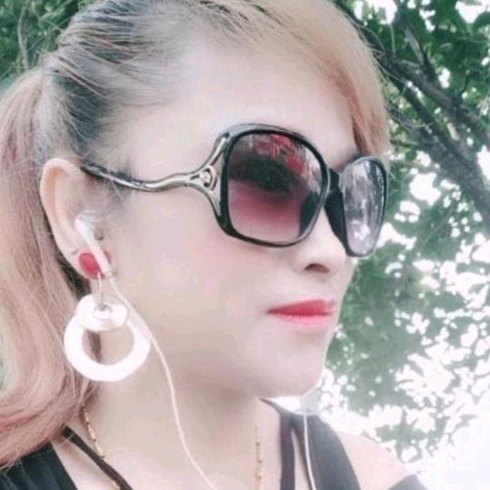 天天开心的乐小美