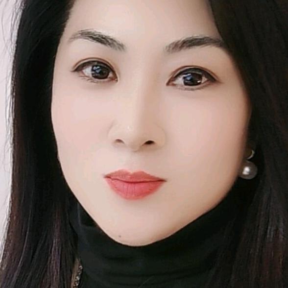 张丽萍。