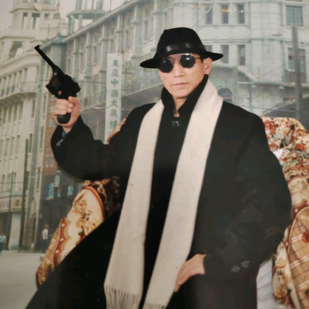 冰峰冷曳2科技研发。L\，\老、