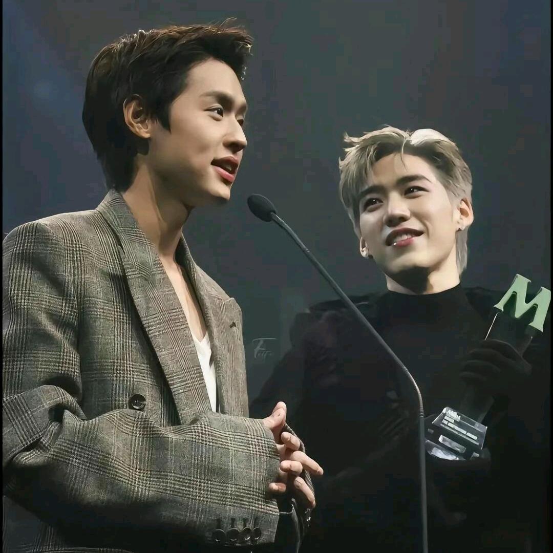 Billkin🧡💜Ppkrit