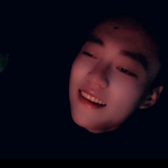 阿-健