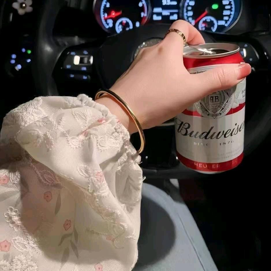 🤍 𝐥𝐫𝐢𝐬  .佳