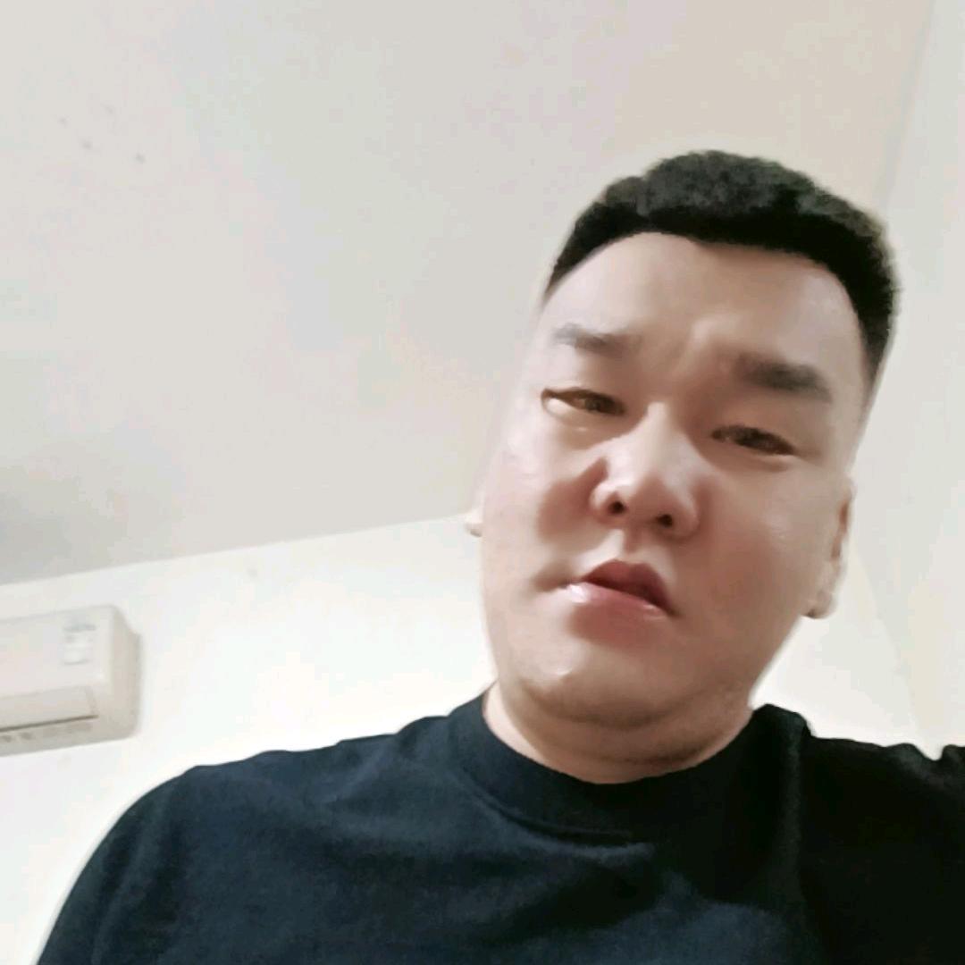辉辉