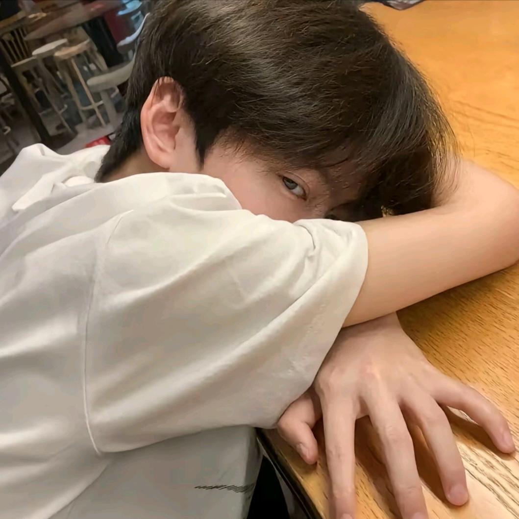 痴情的rui