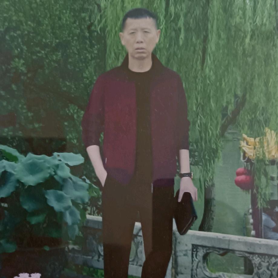 黄咸友