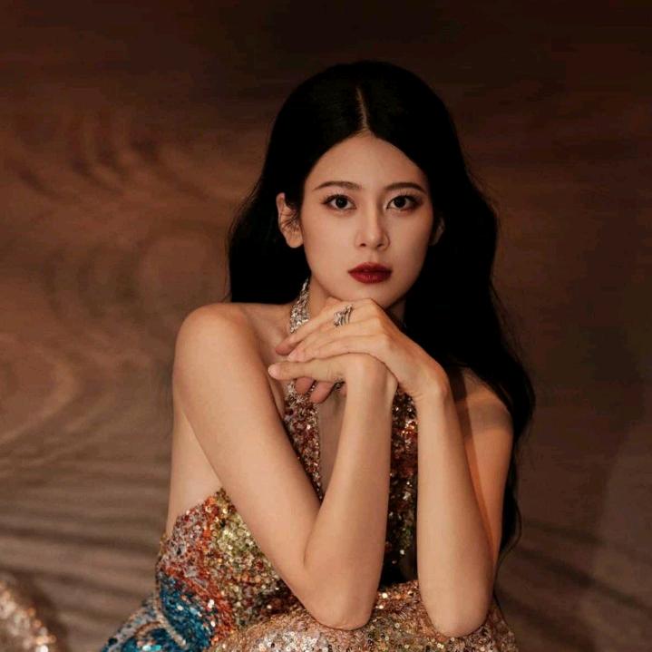 平常心。拒绝私聊。