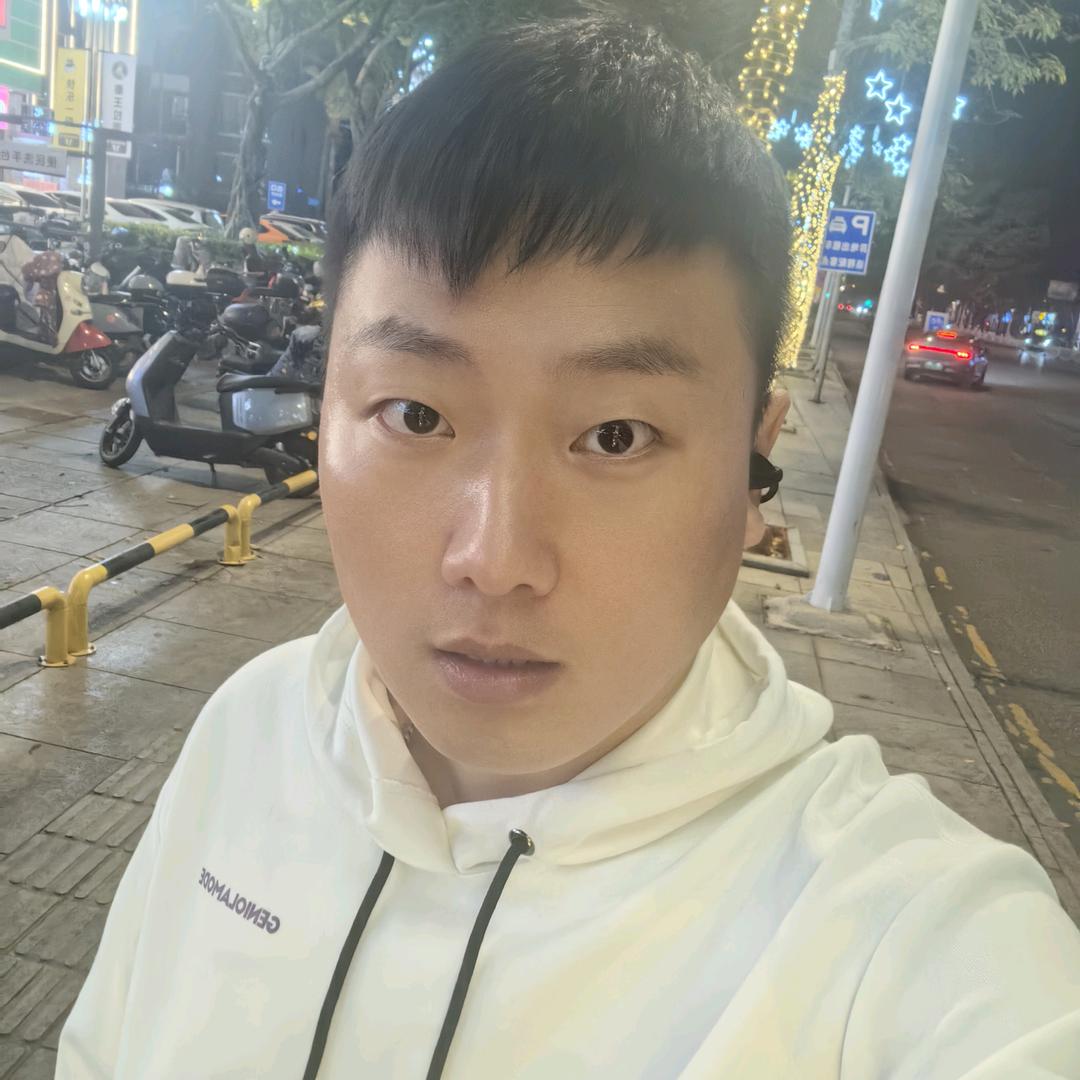 是个铁男呢♥