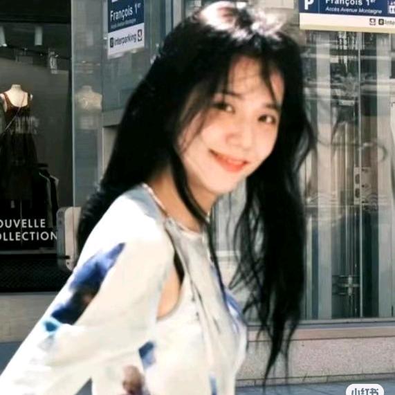 小鱼不爱吃鱼🐟
