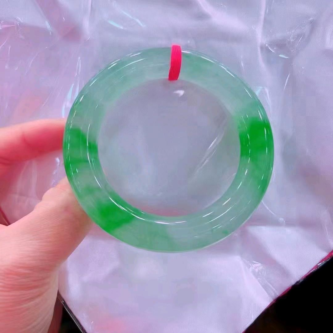 翡翠严选官