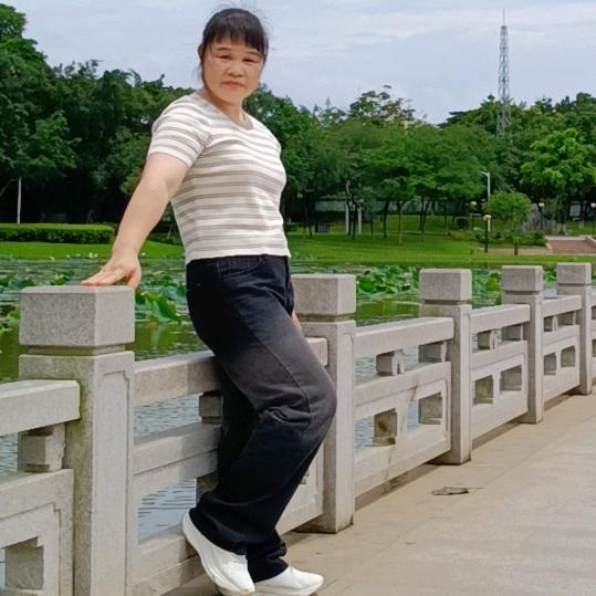 小燕姐
