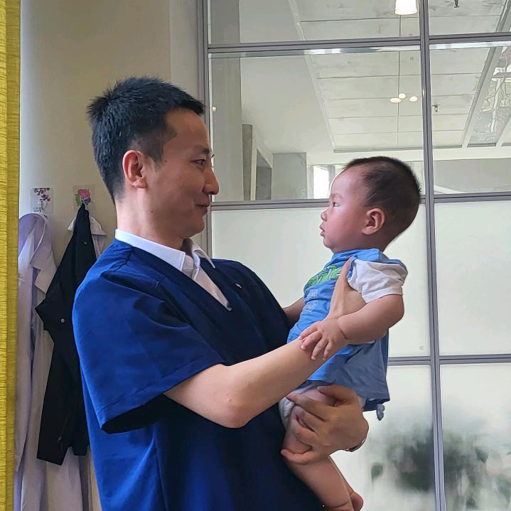 何老师有话说@抖音